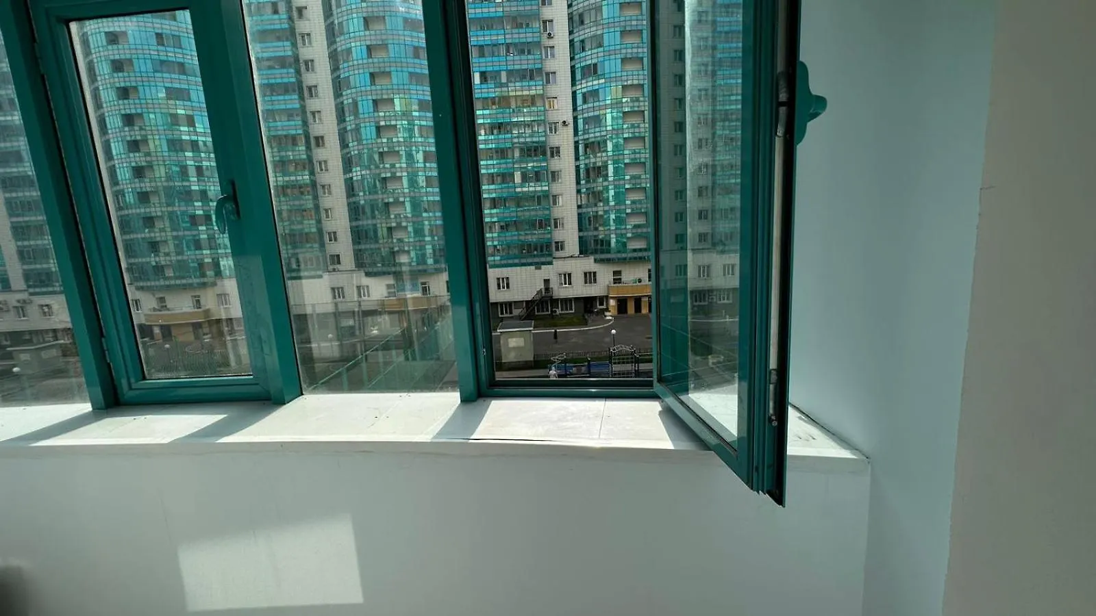 Жк Лазурный Квартал 2Х Комнатная Новая Квартира Nur-Sultan  Apartment Nur-Sultan (Astana)